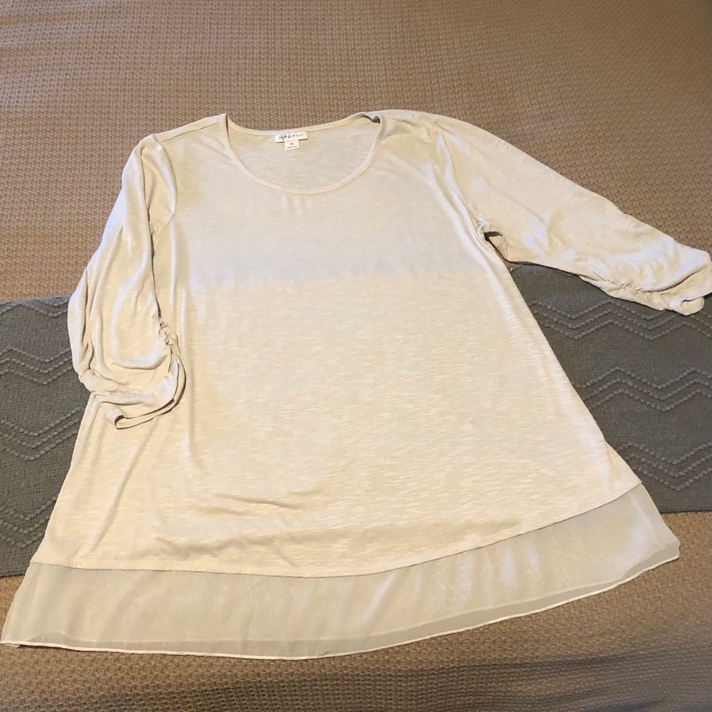 Chiffon-hem Tunic Top
